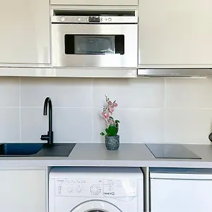 - Buttes Chaumont's Park -entire Flats Appartement