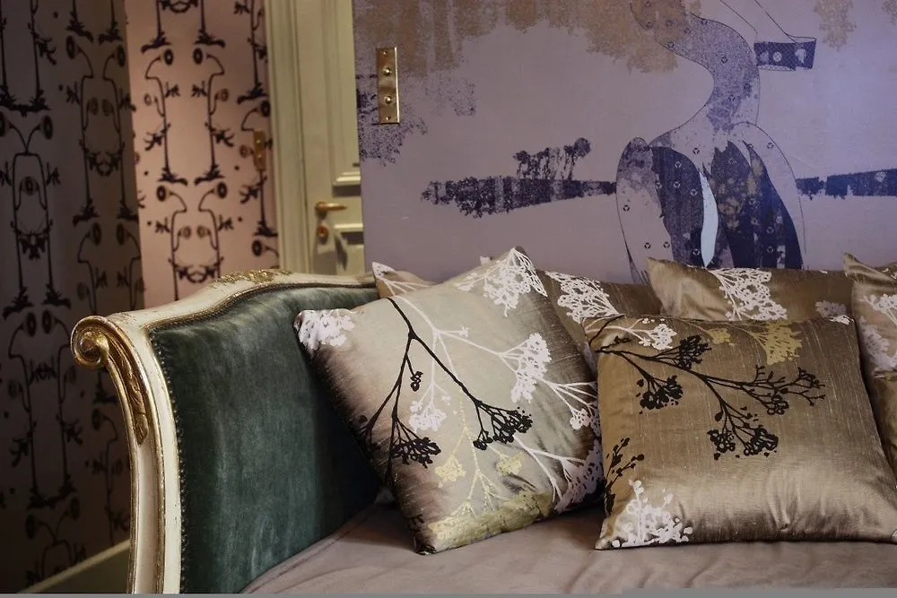 ****  Hotel Particulier Montmartre Parigi Francia